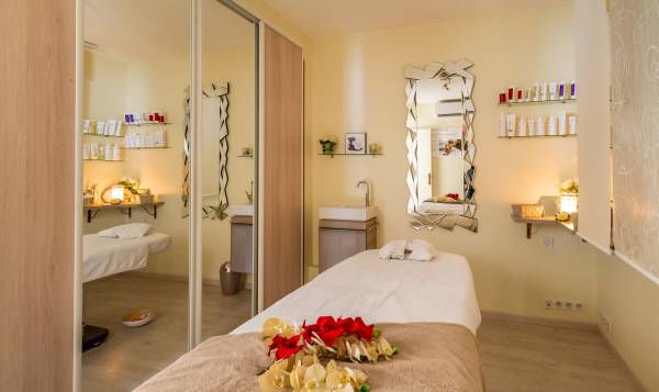 Manucure Semi Permanente à Saint Laurent Du Var Votre