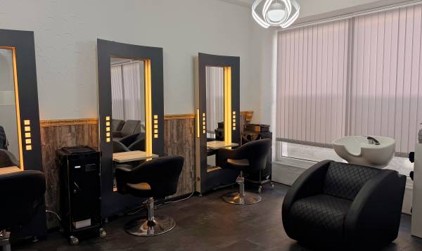 Glamour Beauty Studio & Friseur 