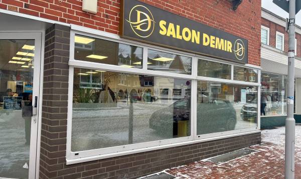 Salon Demir