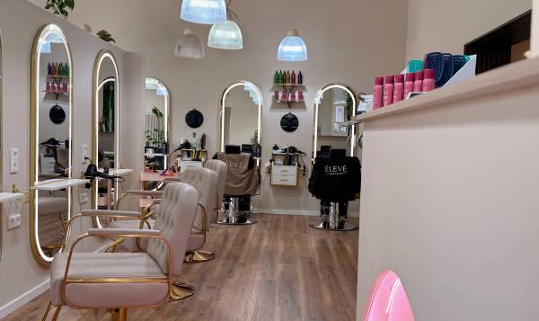 Élevé Haarsalon