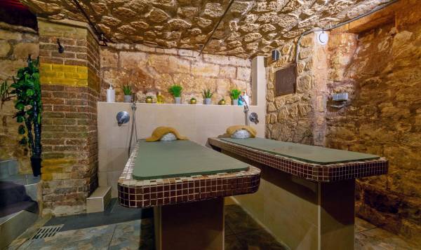 Les Bains d'Agnia SPA