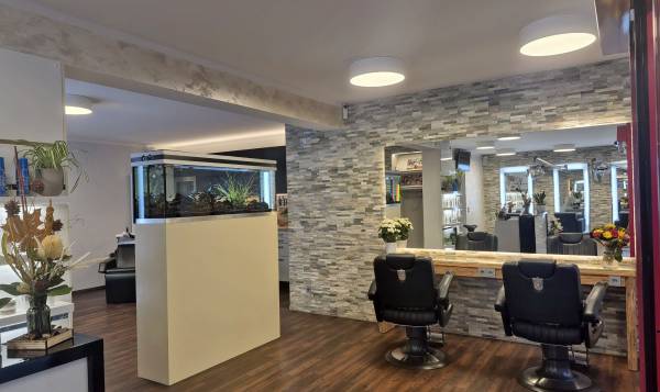 Debora Hairstylist