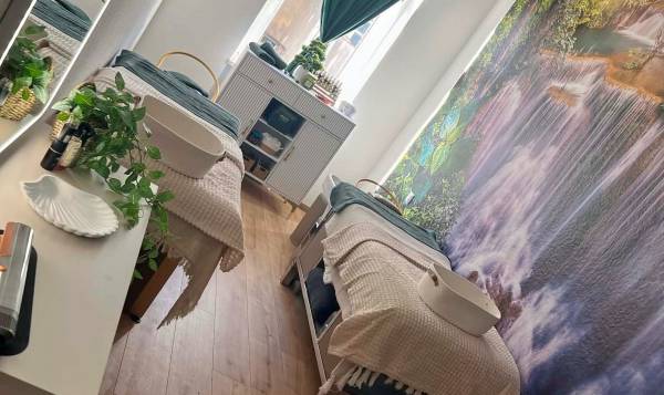 Head Spa & Beauty by Nina