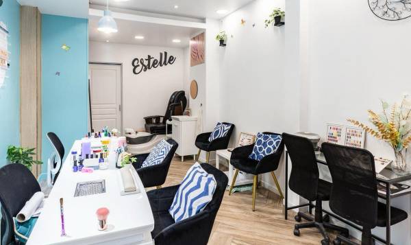 Estelle Salon de l'Ongle