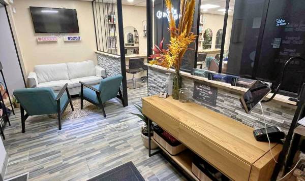 Mon Salon by Mathieu