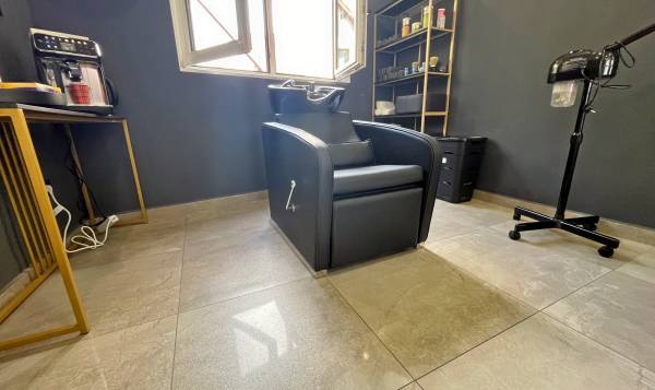 Mo Barber Lounge 