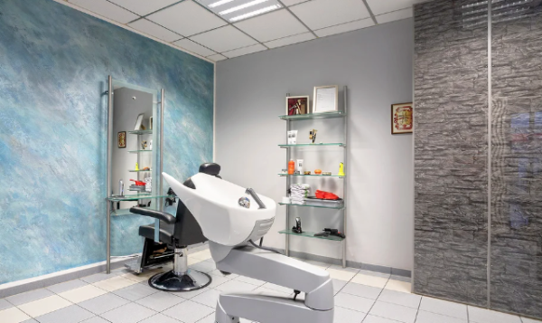 Schwanky's Hairtrend