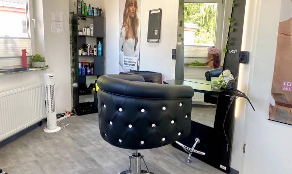 Divine Hair by Bertha