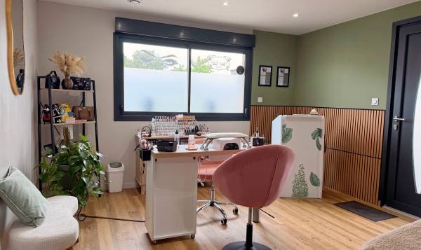 Bella Beauty and Nails 