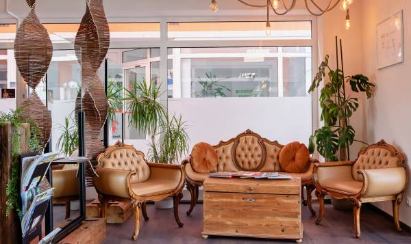 Haamore Inh. Vivien Di Girolamo Hierl e. K.