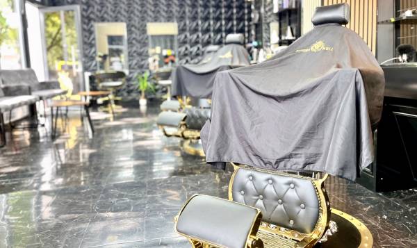 Lion Friseur