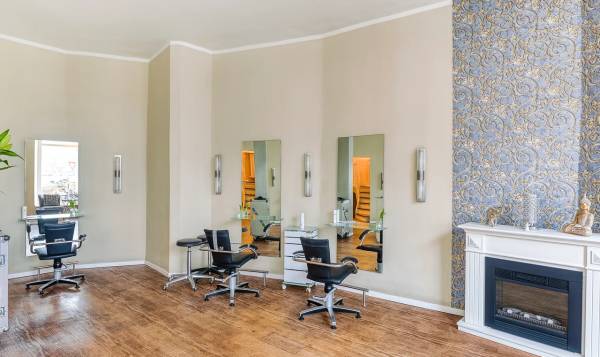 Afifa Samadi Haarstudio 