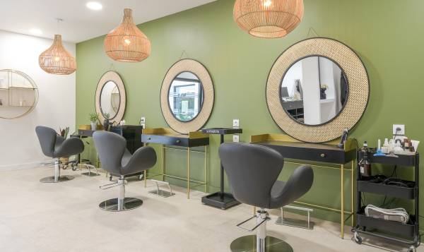 Le kiosque - Jean Eloi Vitry Coiffeur mixte barbier 