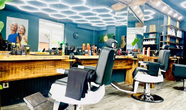 Haarkunst Friseursalon 