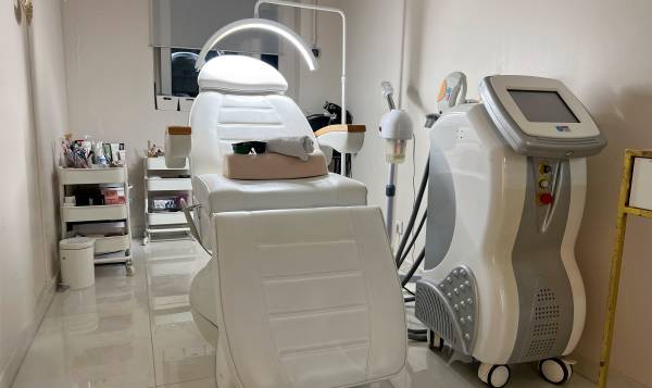 Fine Studio Woman Hair & Beauty