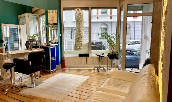 Barber Bella 