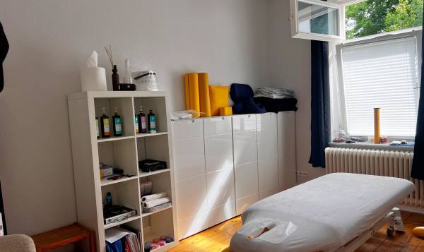 Quintessence Massage