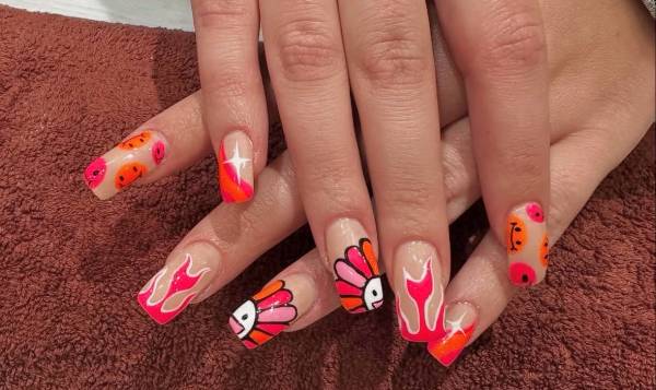 Julie Nail