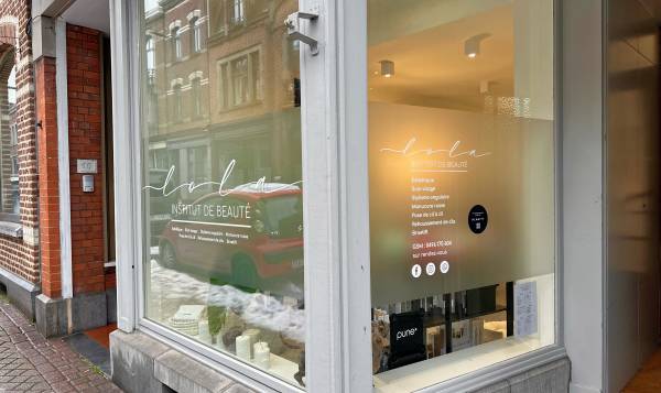 Lola Institut De Beauté 