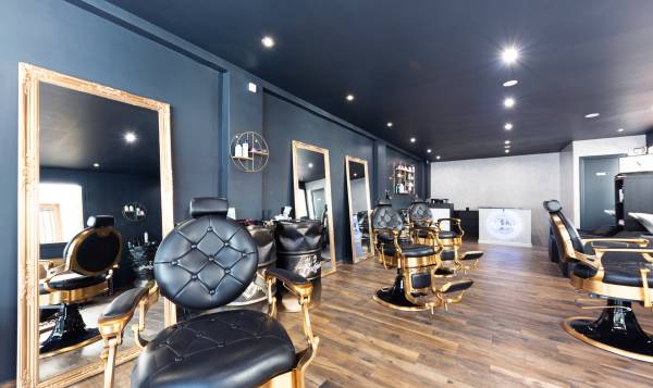 Los Barbeiros Paris Barbershop