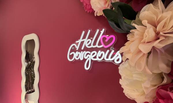 Vanity Nails & Beauty