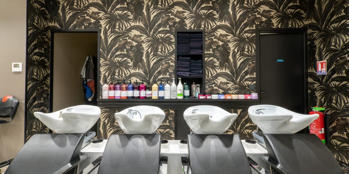 MD Coiffure - Coiffure Fleury-les-Aubrais - Photo de couverture - OneBooking