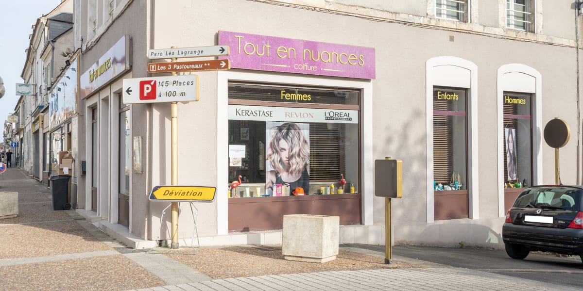 Salon Tout en Nuances - Coiffure Châteaudun - Photo de couverture - OneBooking
