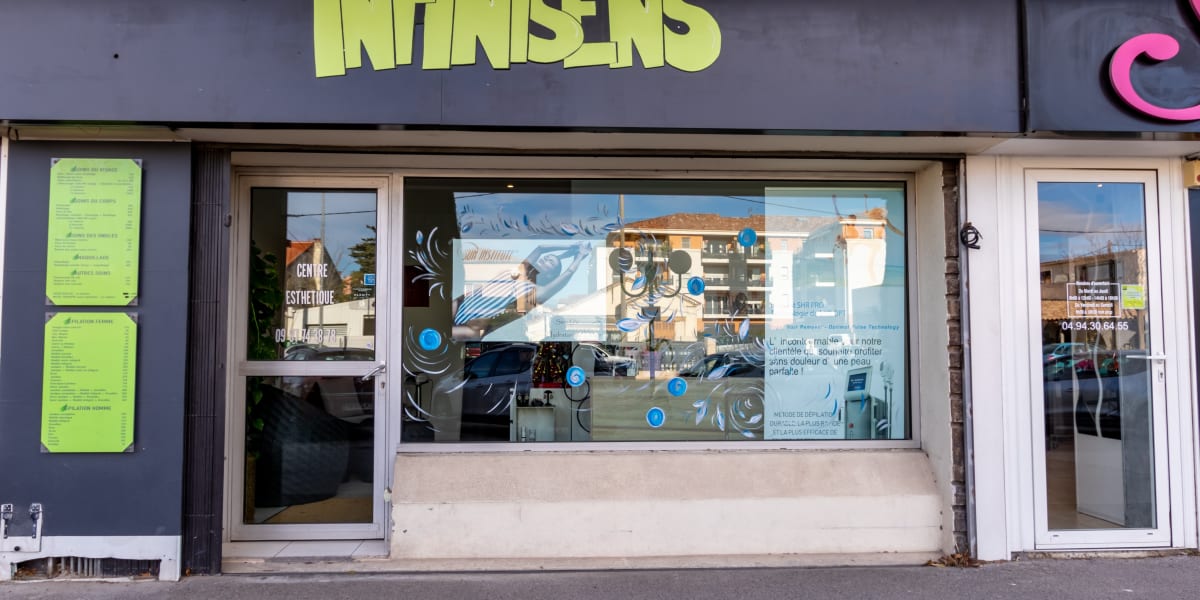 Infinisens - Sourcils & cils La Seyne-sur-Mer - Photo de couverture - OneBooking