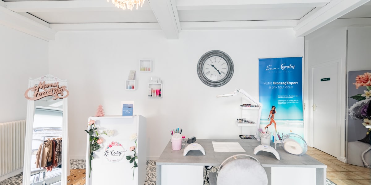 Le Cosy Saint Martin - Institut de beauté Saint-Martin-Belle-Roche - Photo de couverture - OneBooking