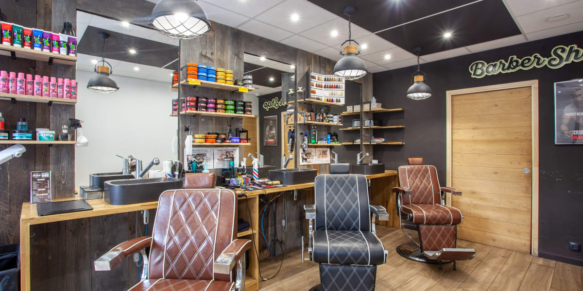 Barber & Beauty Bar - Sourcils & cils Gennevilliers - Photo de couverture - OneBooking