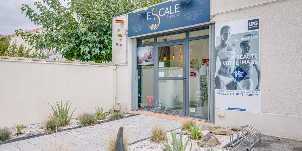 Escale Bien Etre - Institut - Sourcils & cils Narbonne - Photo de couverture - OneBooking