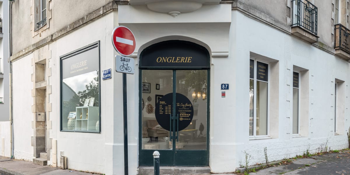 The Cruz Beauty Bar - Onglerie Nantes - Photo de couverture - OneBooking
