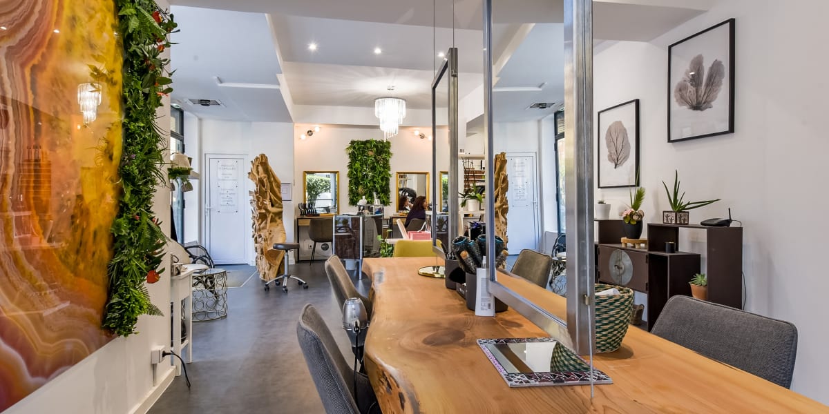 Marilyne Coiffure - Coiffure Nice - Photo de couverture - OneBooking