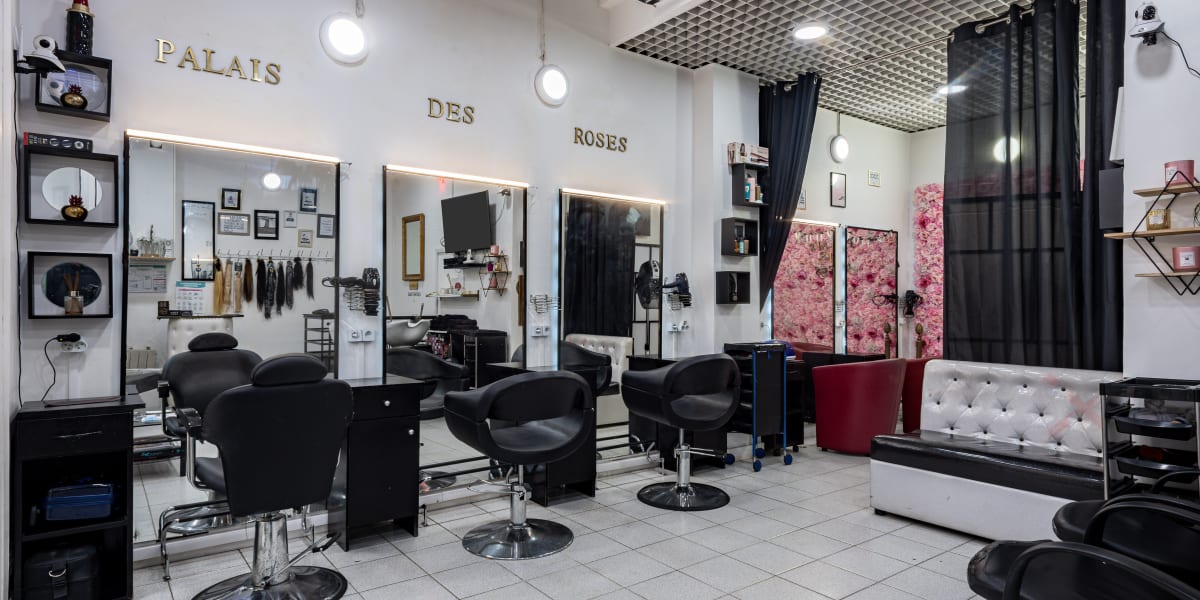 Palais des Roses - Coiffure Clichy - Photo de couverture - OneBooking