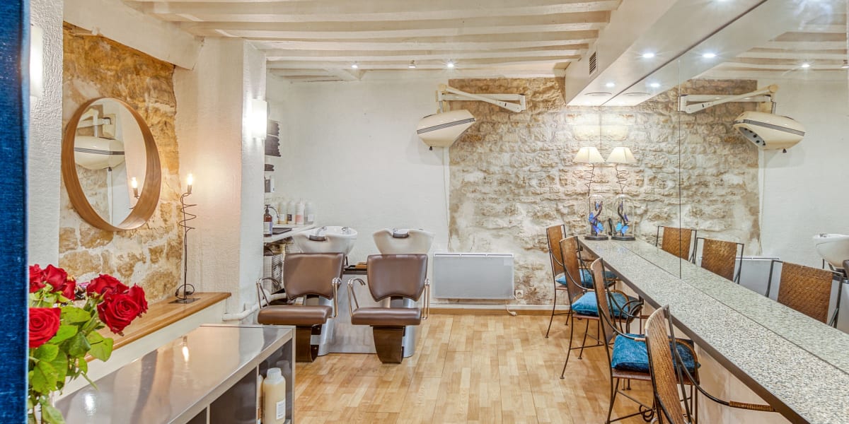 Sandra.D - Coiffure Paris - Photo de couverture - OneBooking
