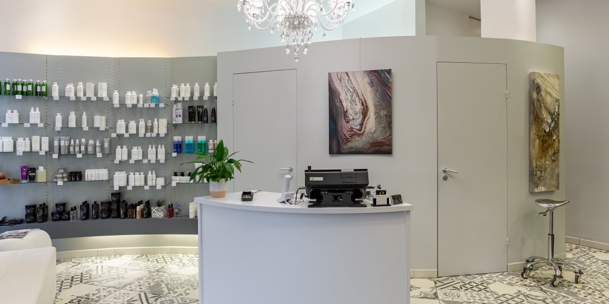 L'Uomo e La Donna Prestige - Salon de coiffure - Coiffure Strasbourg - Photo de couverture - OneBooking