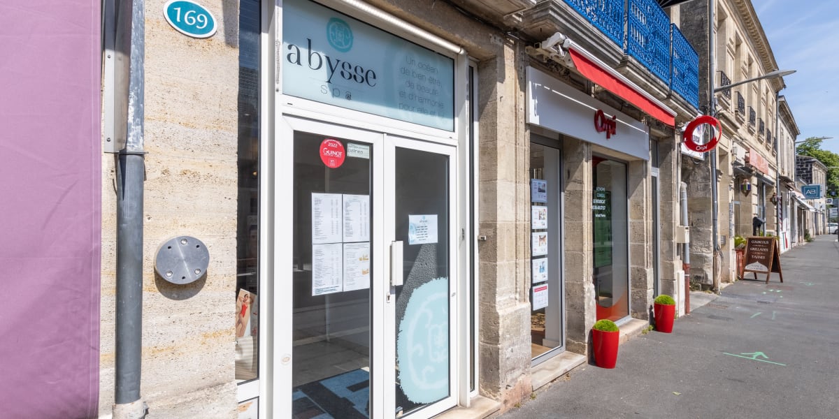 Abysse-Spa - Spa Le Bouscat - Photo de couverture - OneBooking