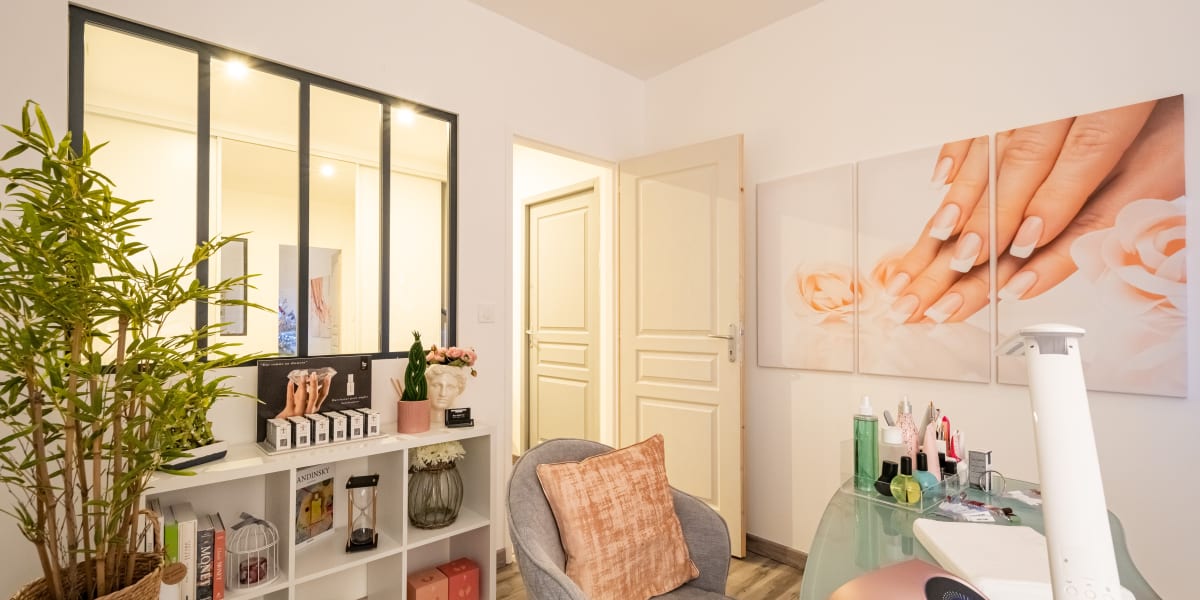 Élégant Nails - Institut de beauté Agen - Photo de couverture - OneBooking