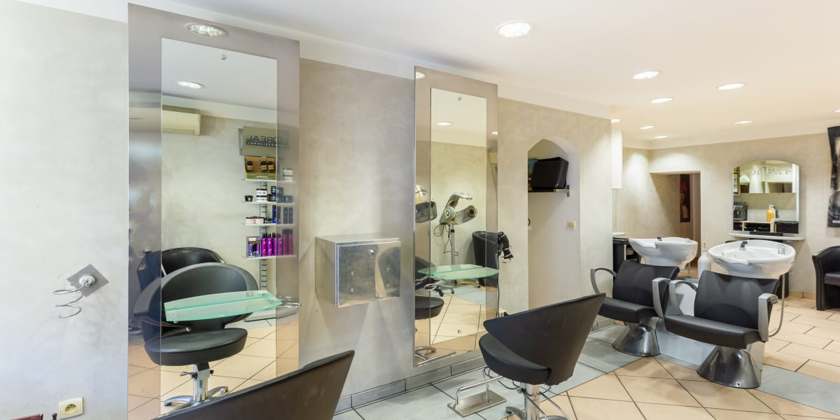 Robert Coiffure - Coiffure Toulon - Photo de couverture - OneBooking