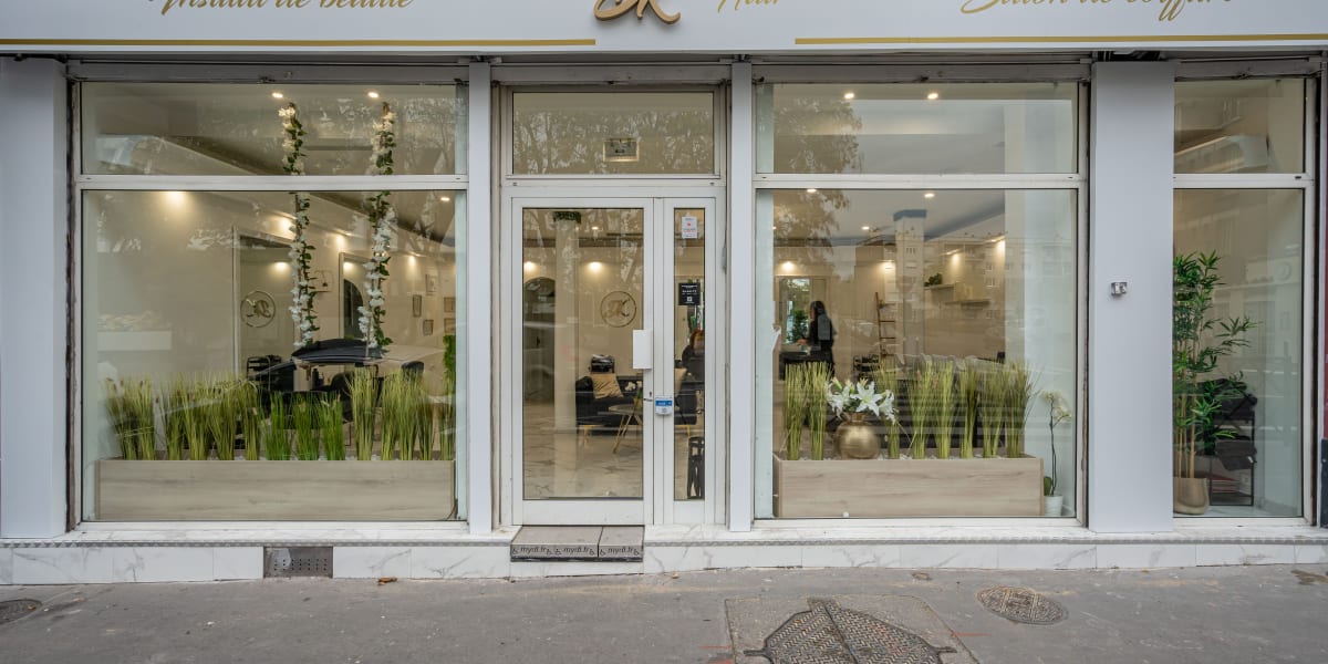 DK Hair - Sourcils & cils Gennevilliers - Photo de couverture - OneBooking