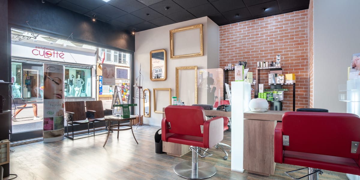 Anna Belle Institut - Sourcils & cils Colmar - Photo de couverture - OneBooking