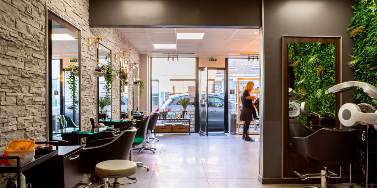 L'indisciplinée - Onglerie Reims - Photo de couverture - OneBooking