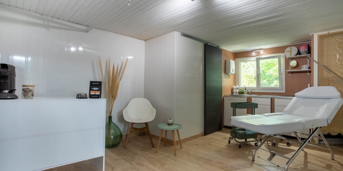 La Magie Noire - Massage Toulon - Photo de couverture - OneBooking