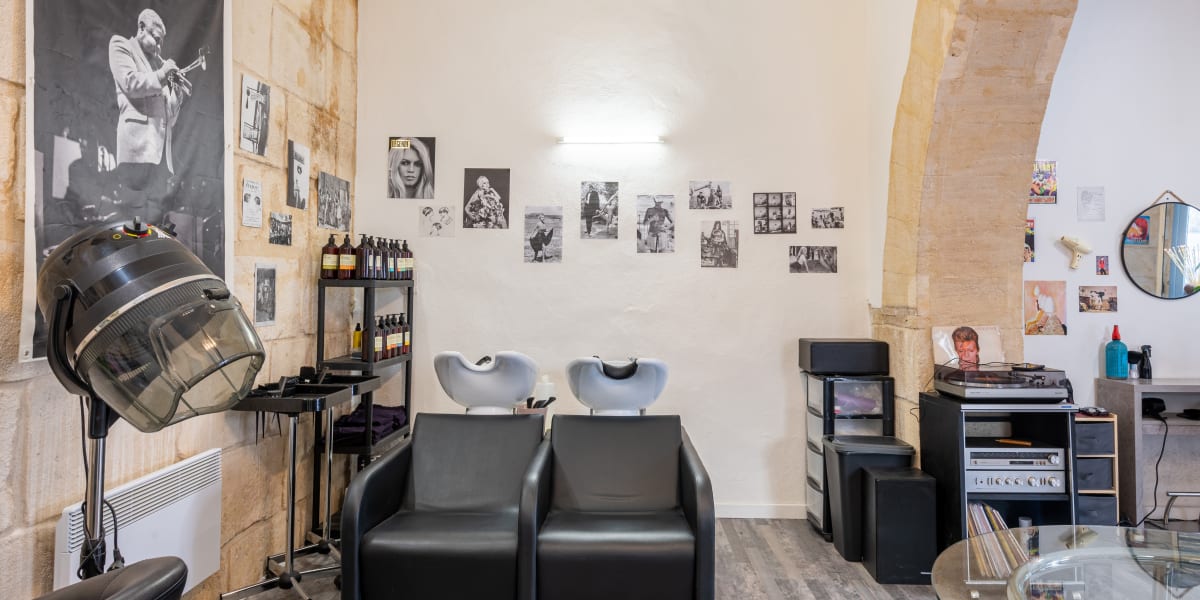 Styl and Coiff - Onglerie Nîmes - Photo de couverture - OneBooking