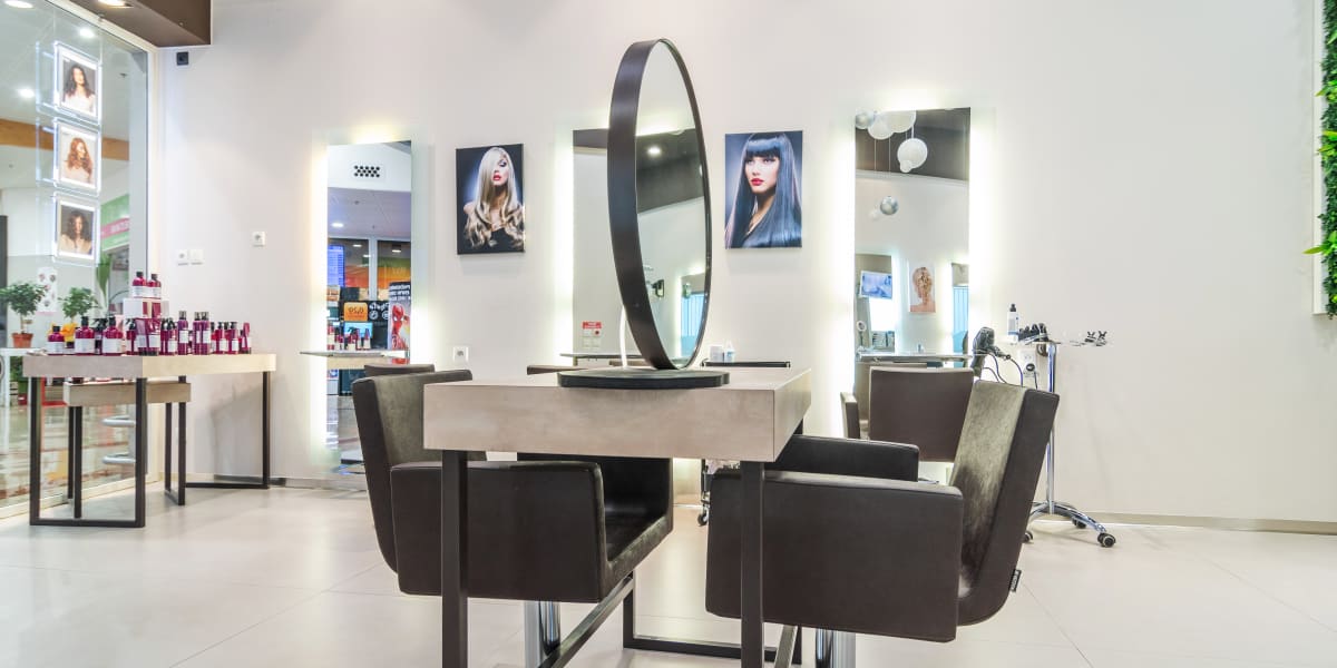 New Hair Coiffure - Centre Leclerc - Coiffure Le Luc - Photo de couverture - OneBooking