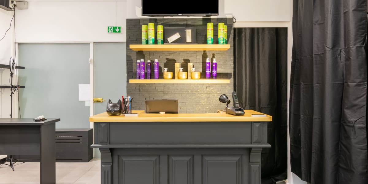 C&J  beauty - Coiffure Saint-Denis - Photo de couverture - OneBooking