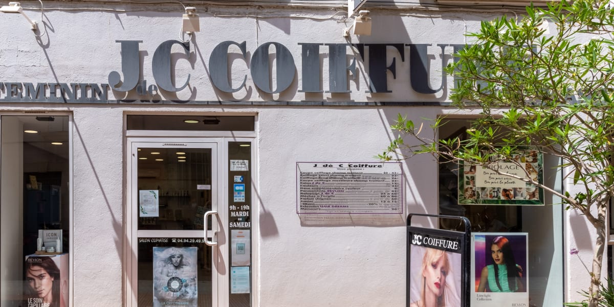 J de C Coiffure - Coiffure Bandol - Photo de couverture - OneBooking