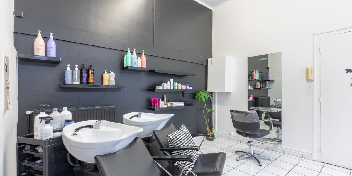 Nadia Création - Coiffure Villeurbanne - Photo de couverture - OneBooking