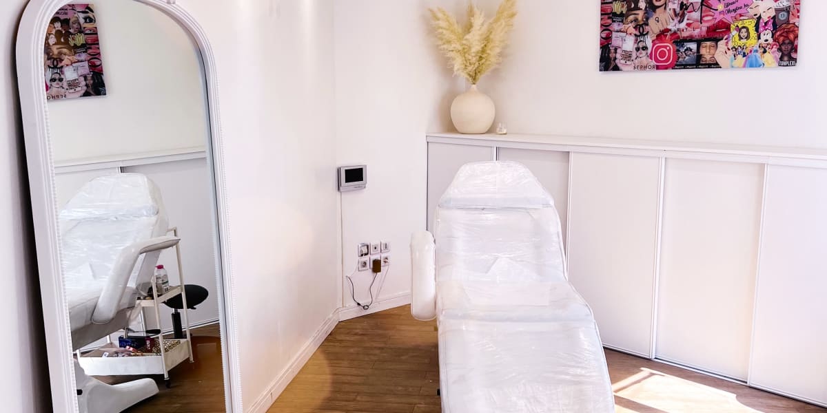 Maryline Ka - Sourcils & cils Sarcelles - Photo de couverture - OneBooking