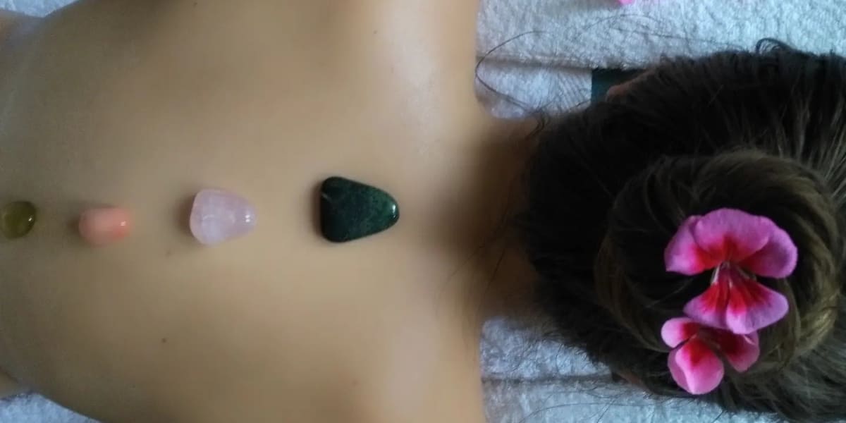 Lena Zen - Massage Lagnieu - Photo de couverture - OneBooking